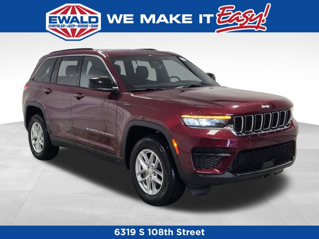 New 2025 Jeep Grand Cherokee Laredo X w/ Trailer Tow Package image 15