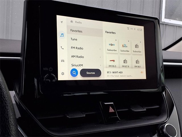 Used 2023 Toyota Corolla LE image 10