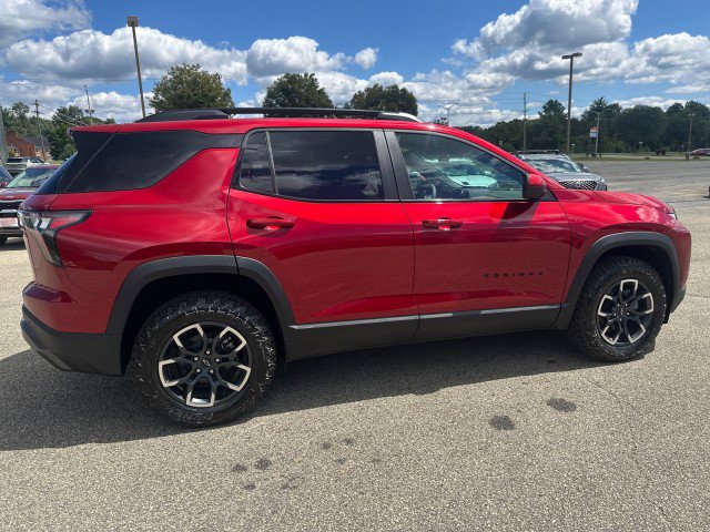 New 2026 Chevrolet Equinox ACTIV w/ Safety and Technology Package image 8