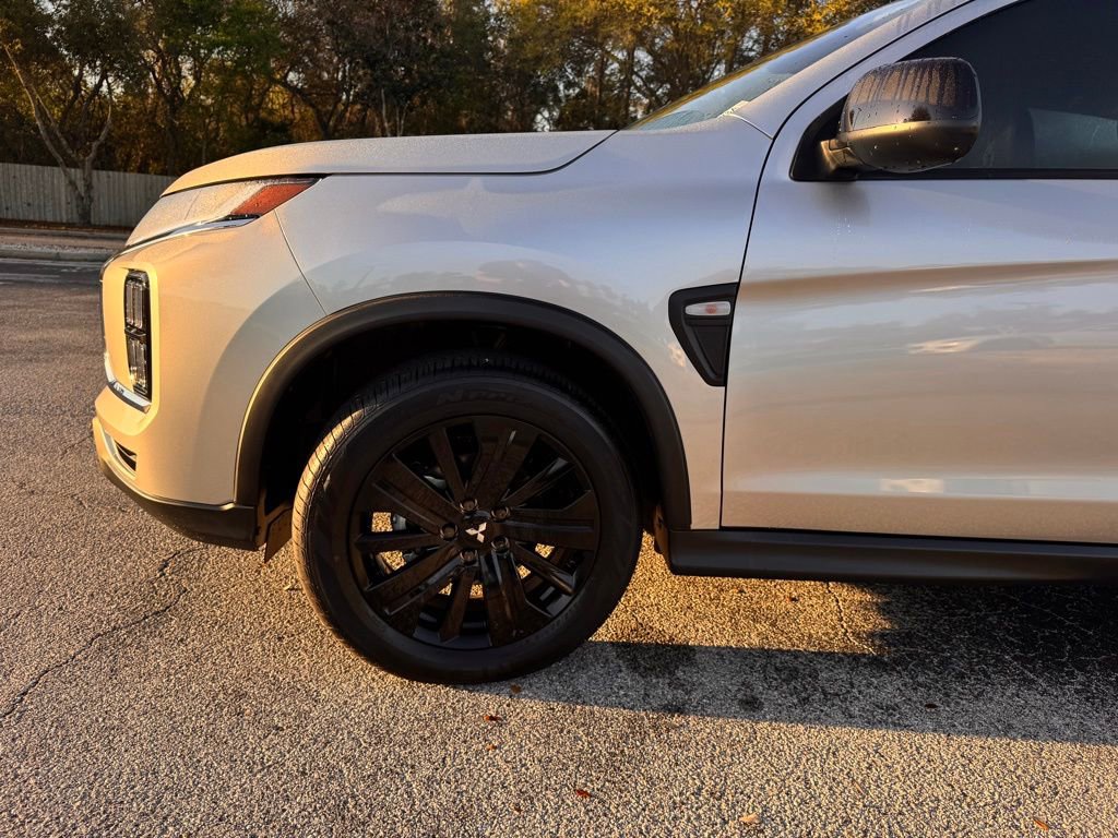Used 2025 Mitsubishi Outlander Sport LE image 11