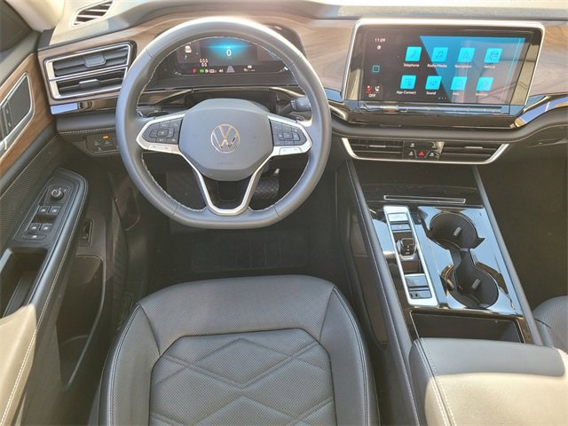 Used 2024 Volkswagen Atlas SE image 13