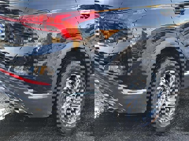 Used 2021 Hyundai Santa Fe SEL w/ Convenience Package image 13