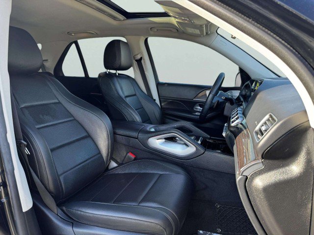 Used 2020 Mercedes-Benz GLE 450 4MATIC w/ Premium Package image 47