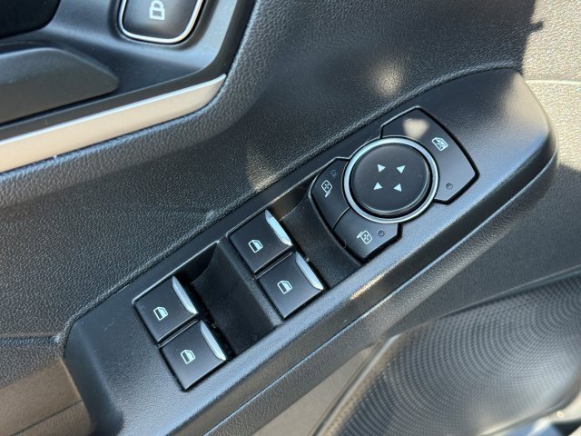 Used 2022 Ford Escape S image 12