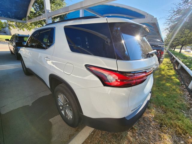 Used 2023 Chevrolet Traverse LT FWD image 4