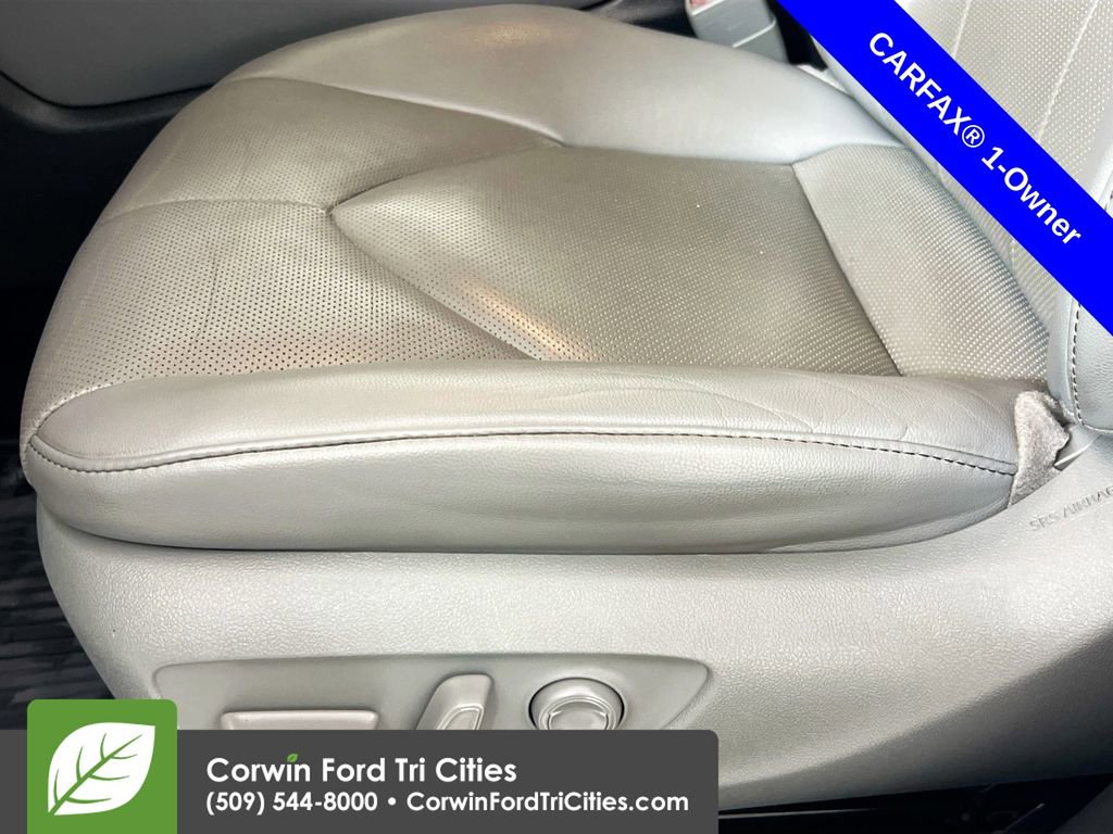 Used 2021 Toyota Highlander Limited image 24