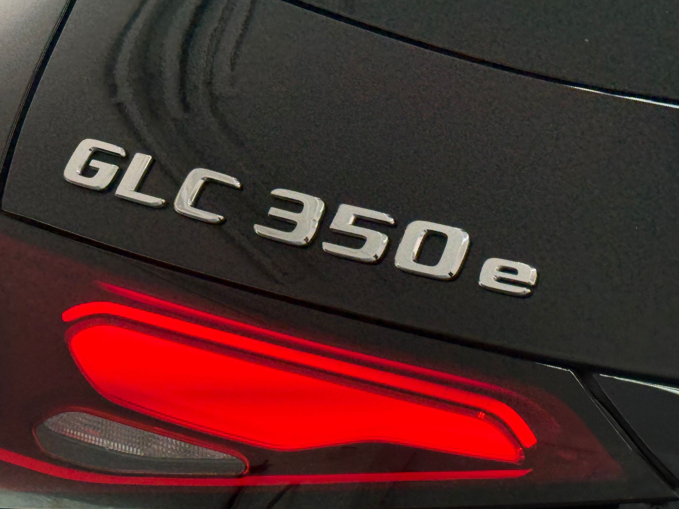 Certified 2025 Mercedes-Benz GLC 350e 4MATIC image 26