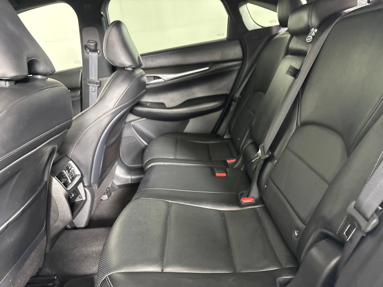 Used 2023 INFINITI QX55 Luxe w/ Cargo Package AWD/4WD image 25