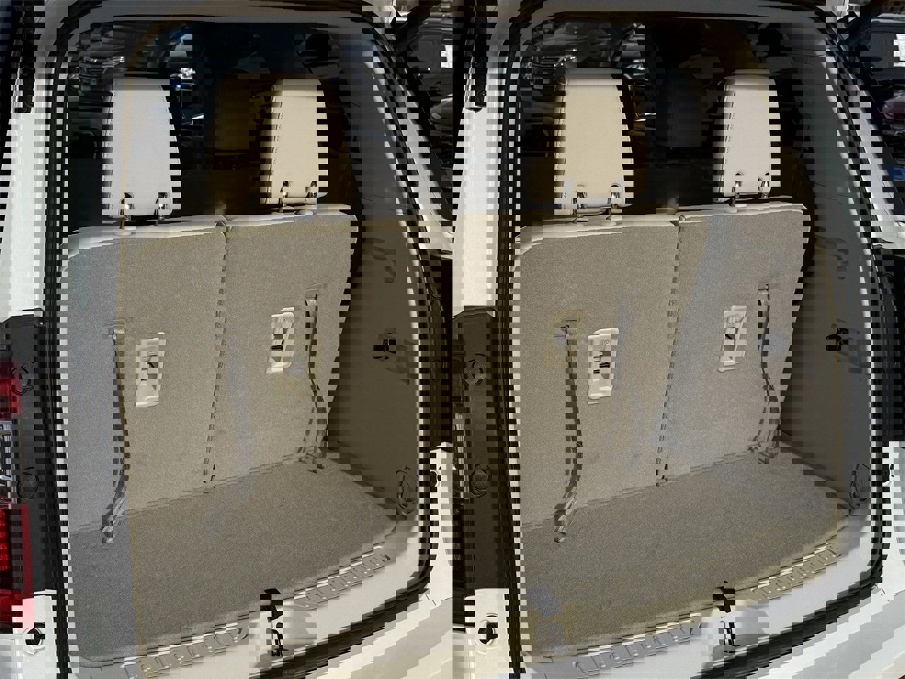 Used 2023 GMC Acadia Denali w/ Denali Ultimate Package image 26