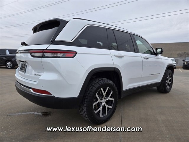 Used 2024 Jeep Grand Cherokee Limited image 6