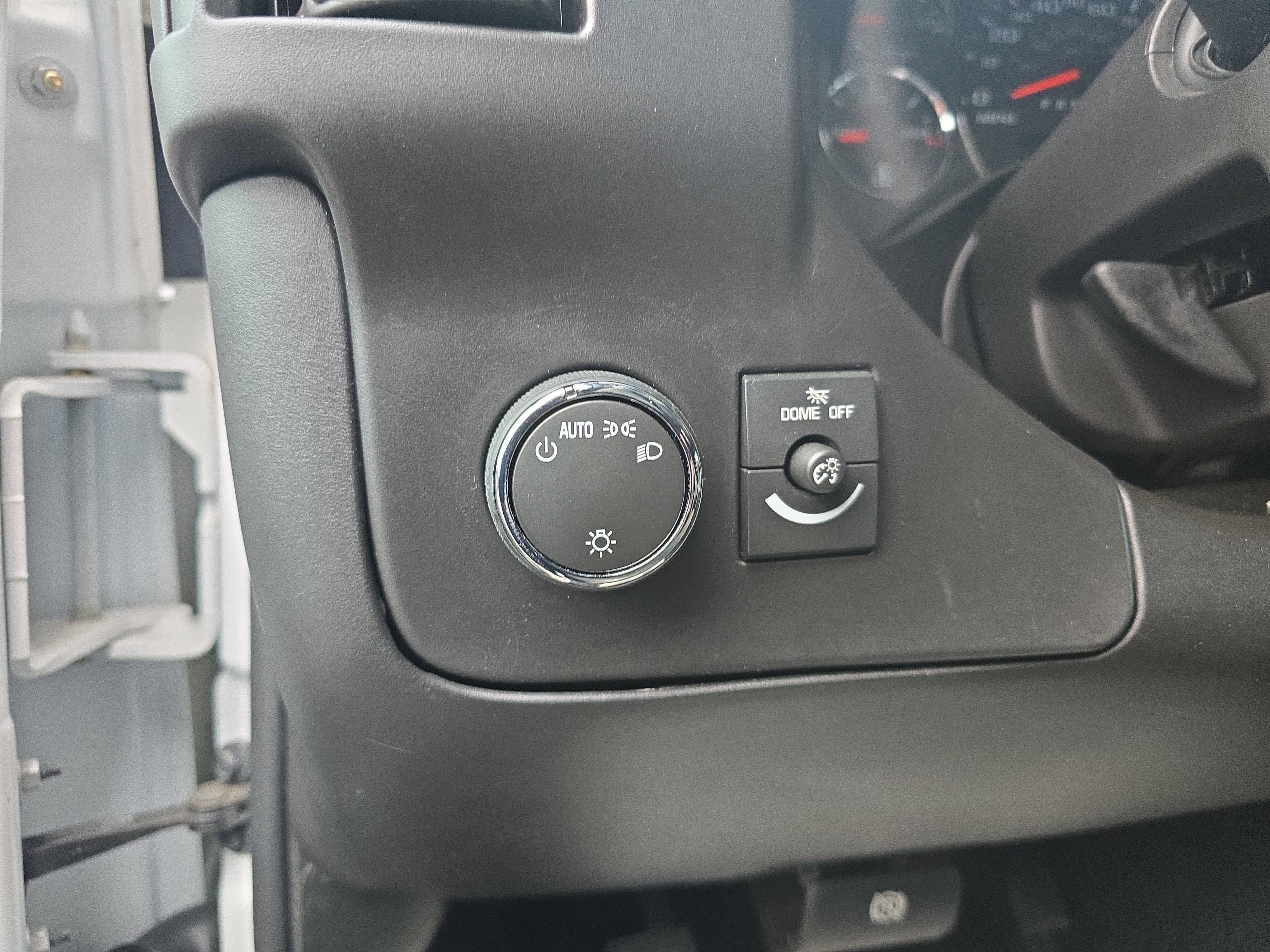 Used 2023 Chevrolet Express 3500 LS image 21