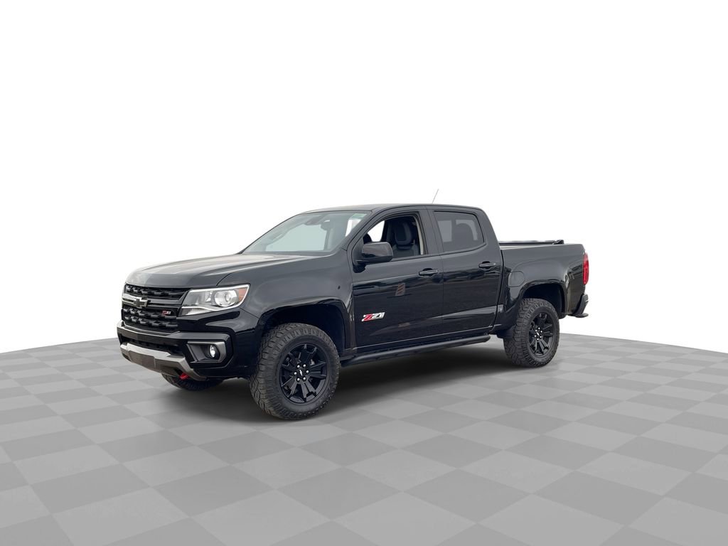 Used 2022 Chevrolet Colorado Z71 w/ Z71 Midnight Edition image 4