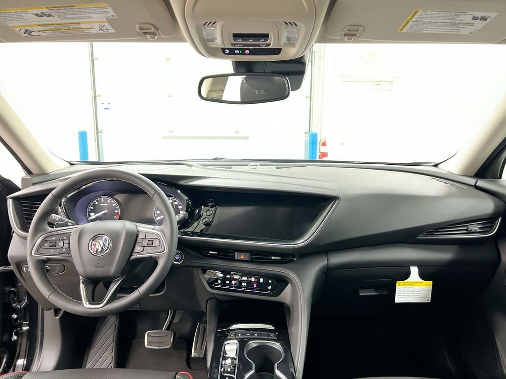 Used 2023 Buick Envision Essence w/ Sport Touring Package AWD/4WD image 10