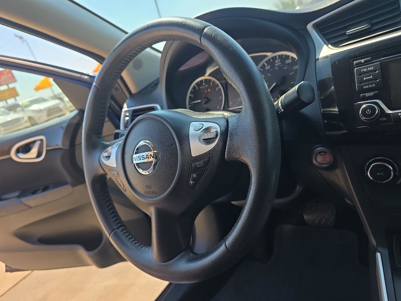 Used 2016 Nissan Sentra SV image 13