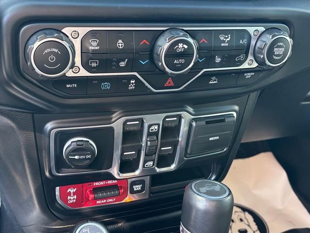 Used 2023 Jeep Wrangler Unlimited Rubicon 4xe w/ Cold Weather Group image 17