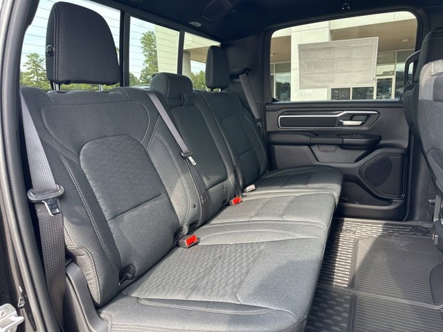 New 2026 RAM 1500 4x4 Crew Cab image 44