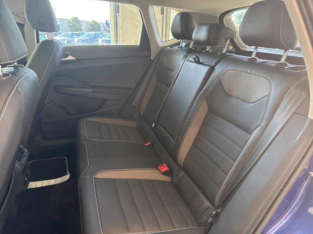 Used 2023 Volkswagen Taos SEL image 19