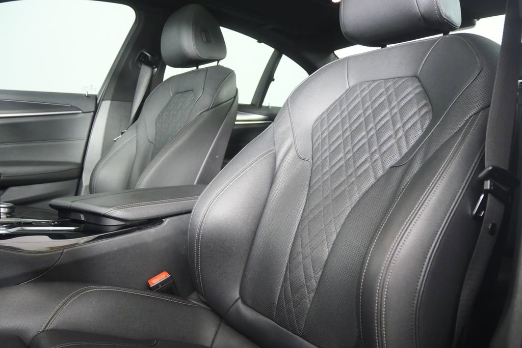 Certified 2023 BMW 530i w/ M Sport Package image 10
