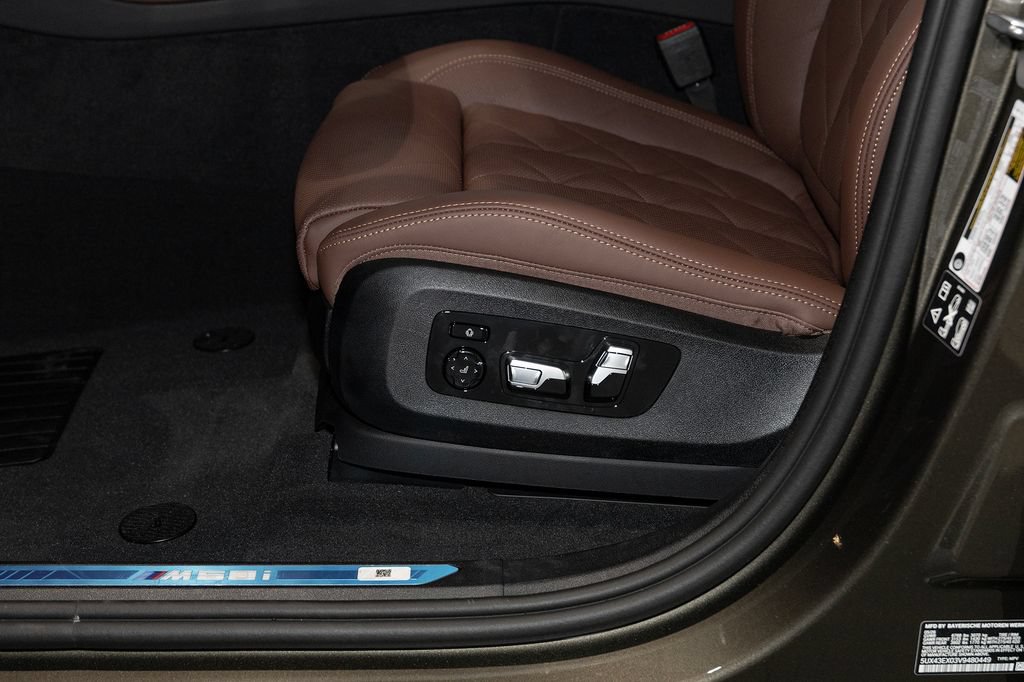 New 2027 BMW X6 M60i w/ Climate Comfort Package AWD/4WD image 24