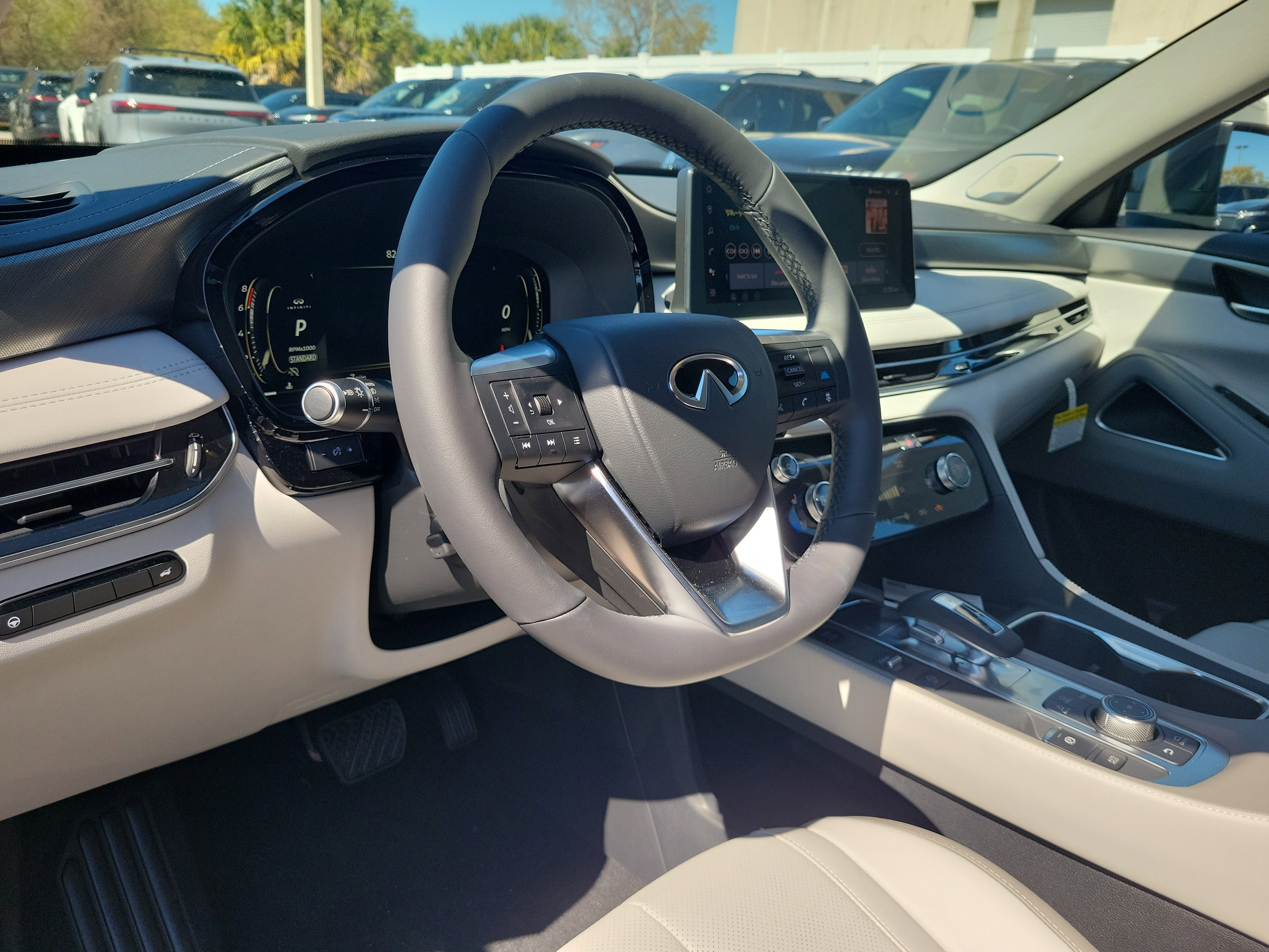 New 2026 INFINITI QX60 Luxe w/ Cargo Package image 26