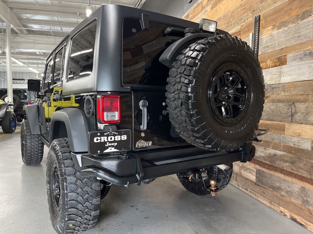 Used 2018 Jeep Wrangler Unlimited Rubicon w/ Cold Weather Group AWD/4WD image 72