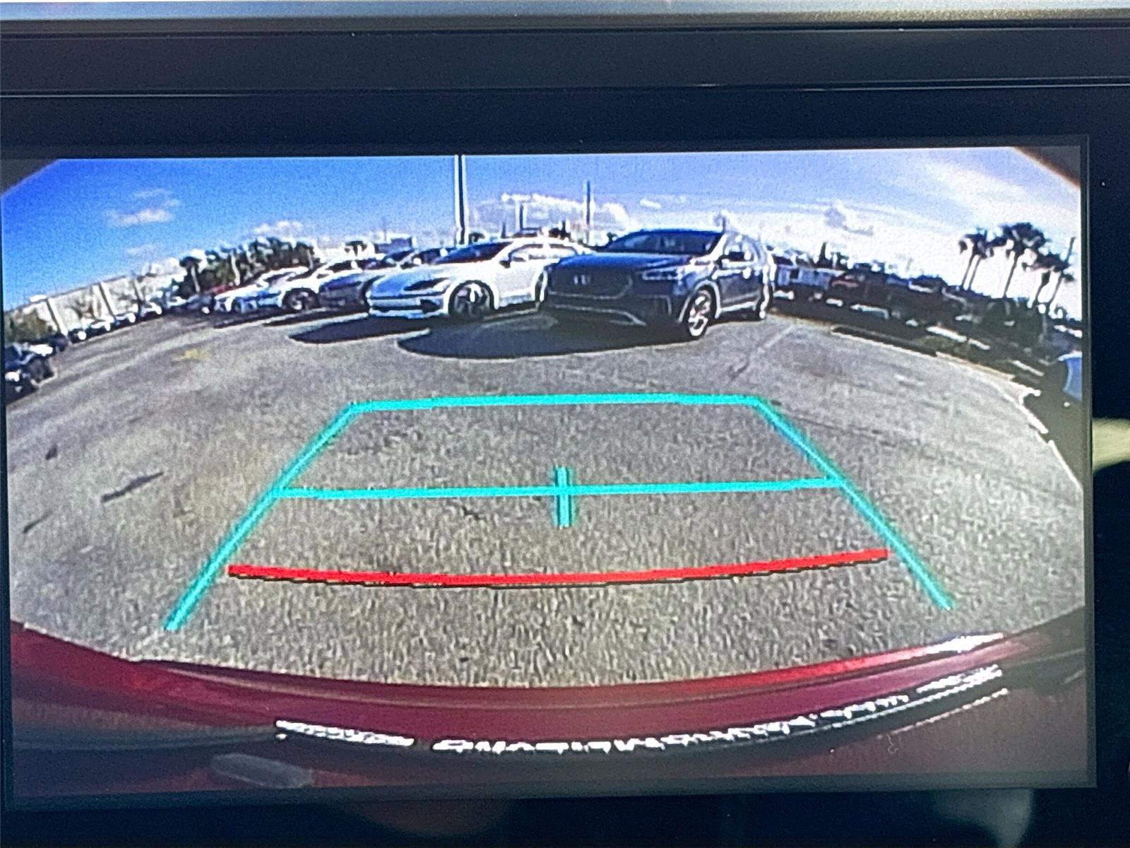 Used 2019 Toyota C-HR LE image 14