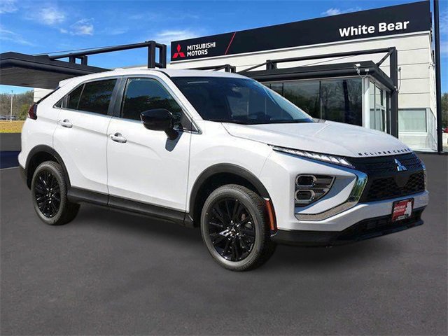New 2025 Mitsubishi Eclipse Cross LE image 1