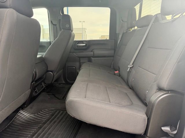 Used 2022 Chevrolet Silverado 2500 Custom w/ Custom Value Package AWD/4WD image 17