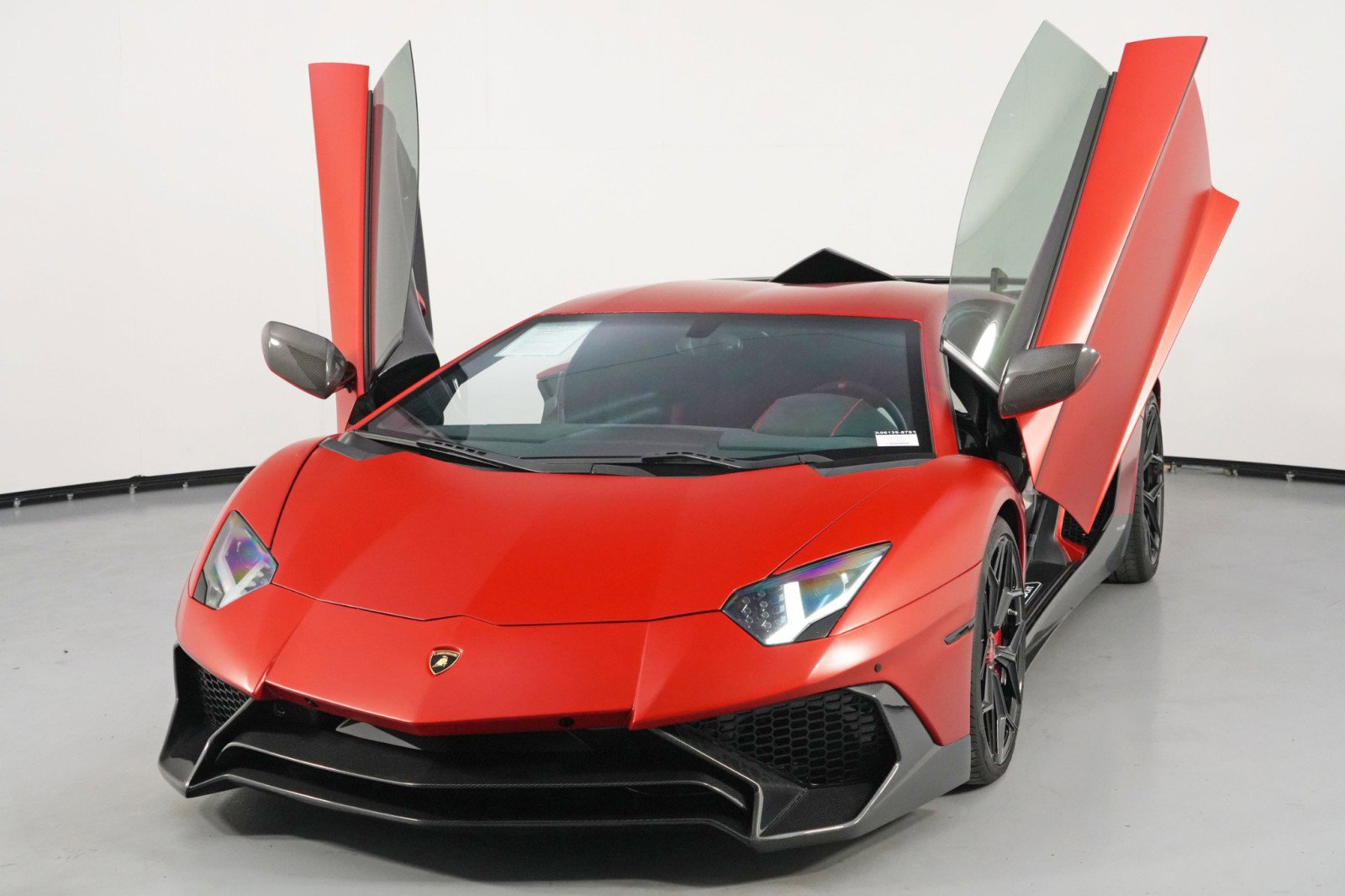 Used 2017 Lamborghini Aventador S image 58
