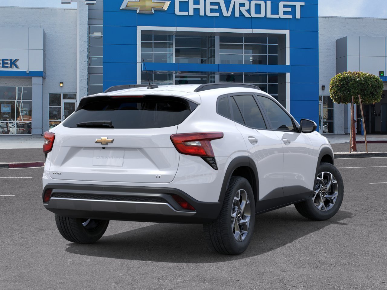 New 2026 Chevrolet Trax LT w/ Driver Confidence Package FWD image 4