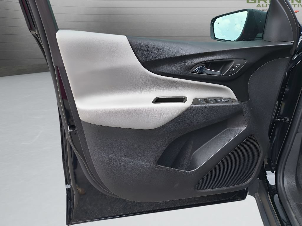 Used 2024 Chevrolet Equinox LS w/ LS Convenience Package FWD image 10