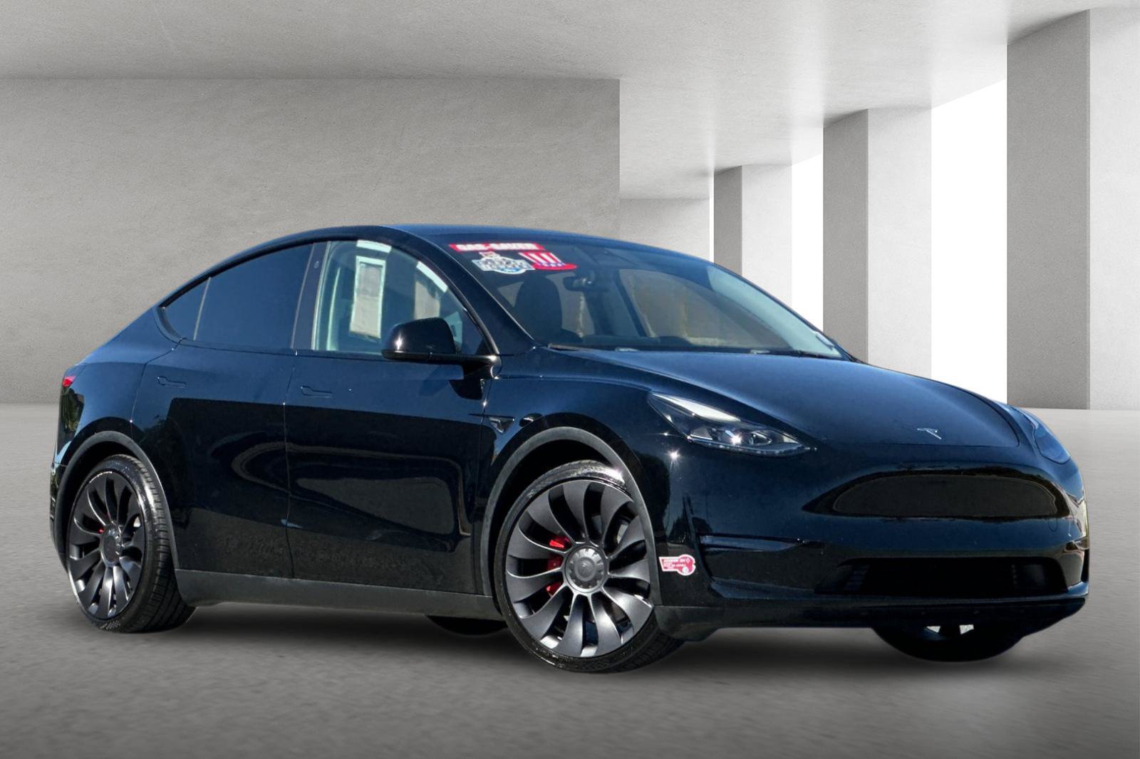 Used 2023 Tesla Model Y Performance AWD/4WD image 1