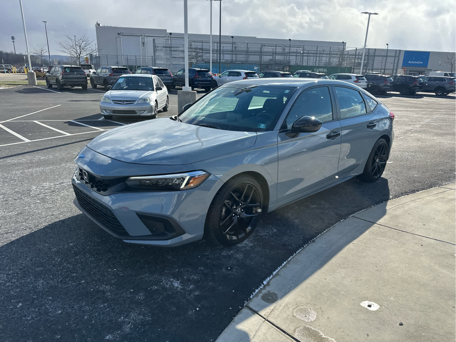 Used 2024 Honda Civic Sport image 4