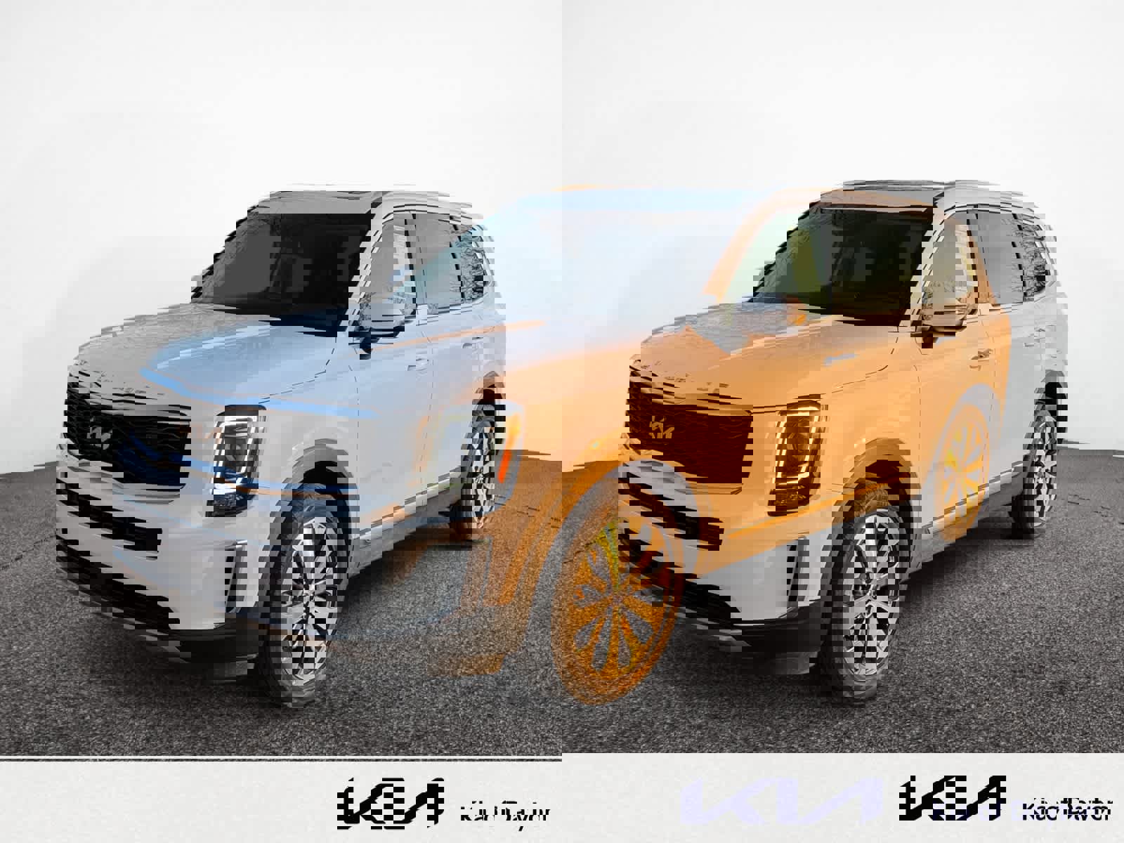 Used 2022 Kia Telluride S image 1