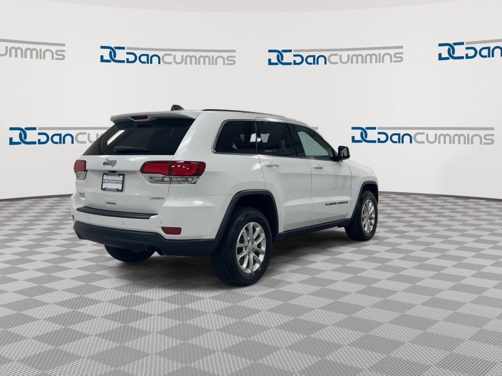 Used 2022 Jeep Grand Cherokee Laredo X AWD/4WD image 8