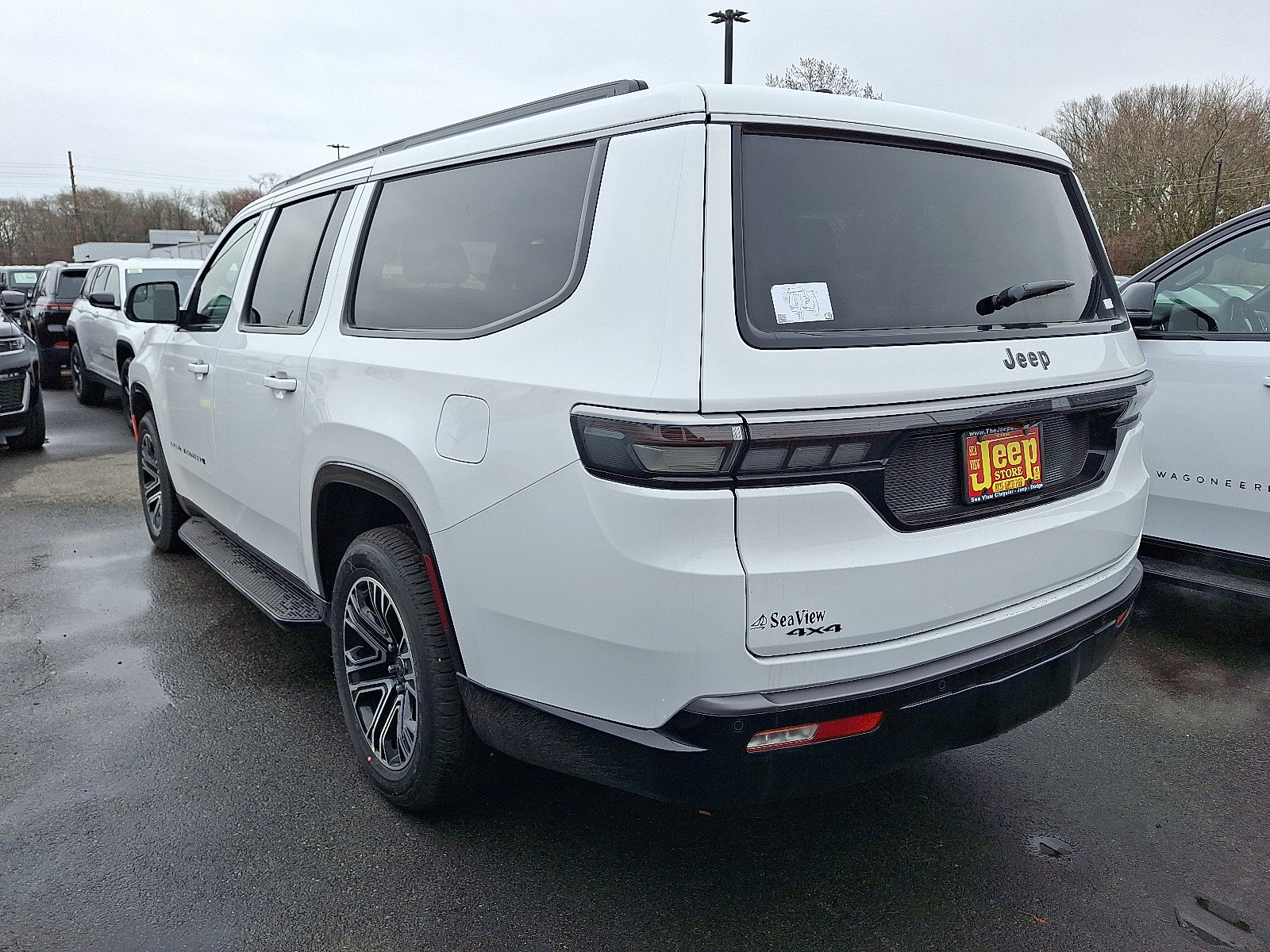 New 2026 Jeep Grand Wagoneer L 4WD image 3