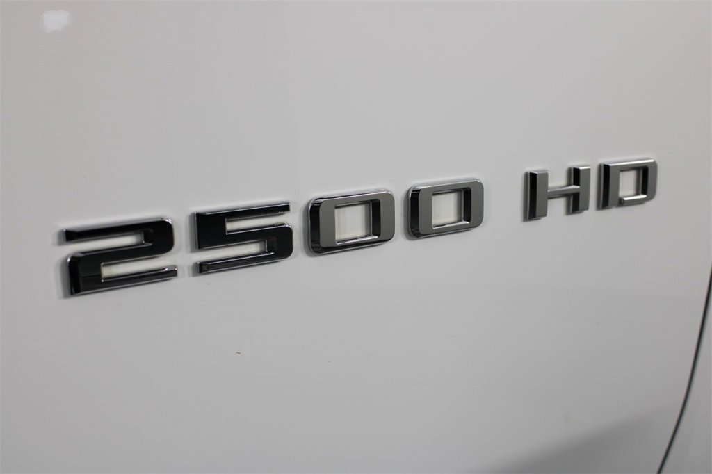 Used 2021 Chevrolet Silverado 2500 LT w/ Fleet Comfort Package image 12