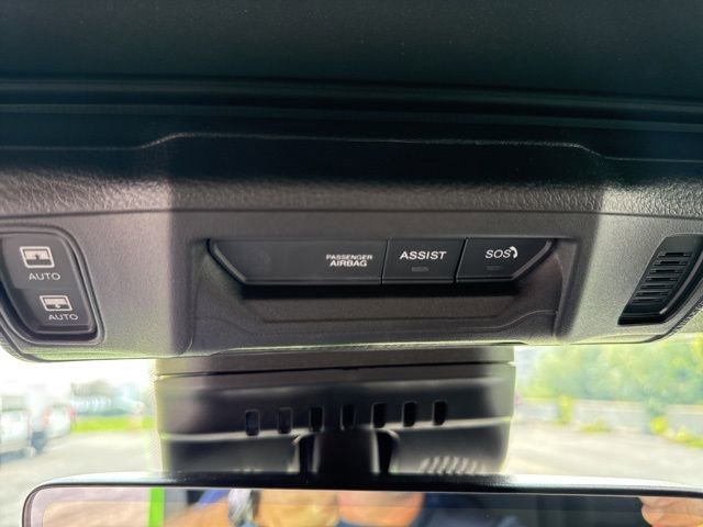 Used 2025 Jeep Wrangler Unlimited Rubicon 392 image 25