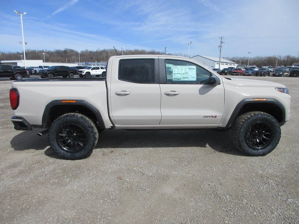 New 2026 GMC Canyon AT4 image 3