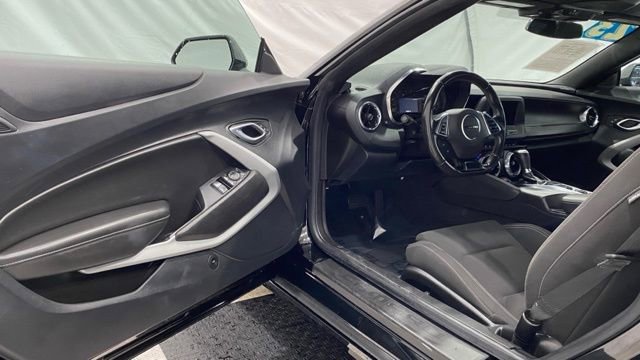 Used 2023 Chevrolet Camaro LT image 23