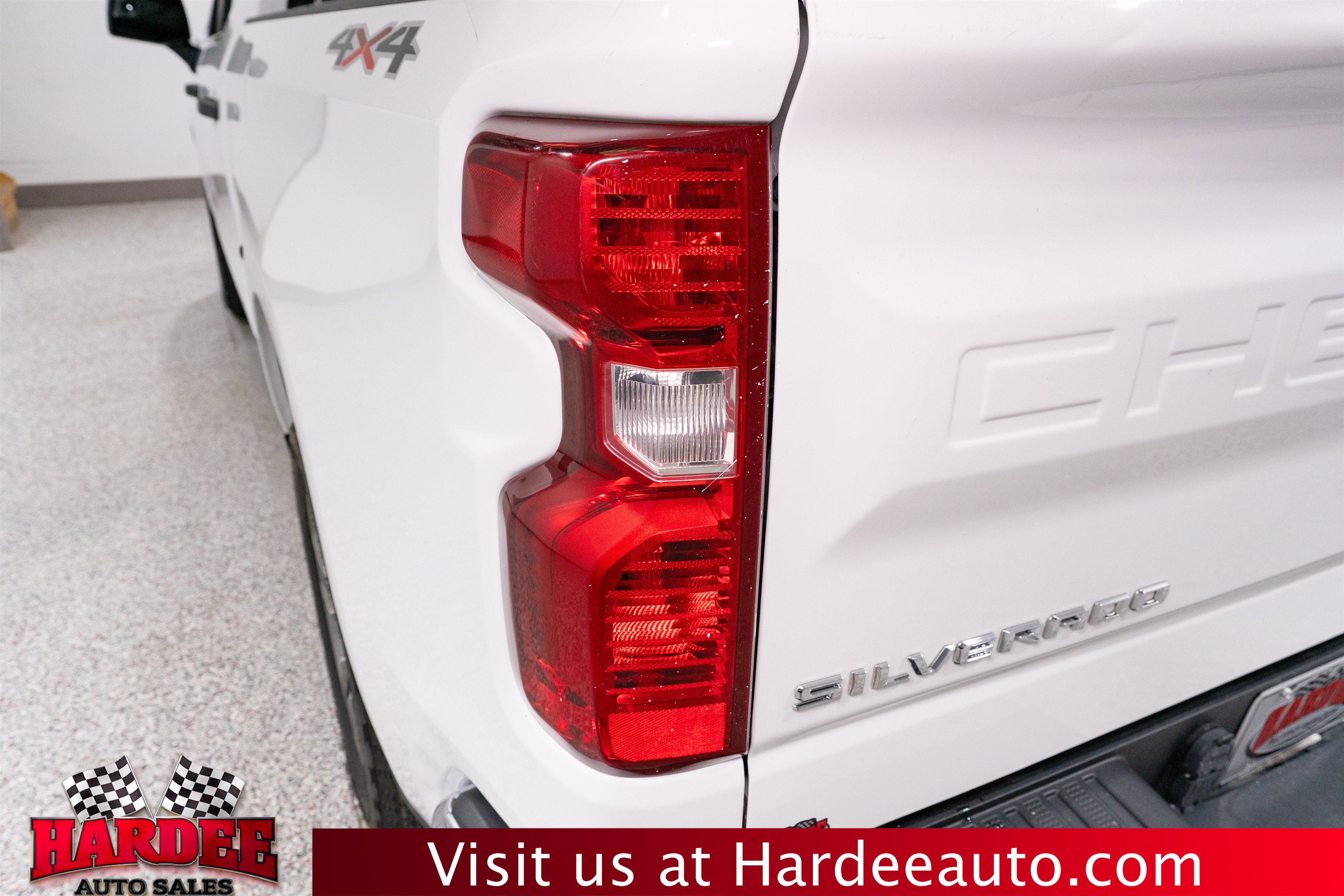 Used 2021 Chevrolet Silverado 1500 W/T w/ WT Fleet Convenience Package AWD/4WD image 9