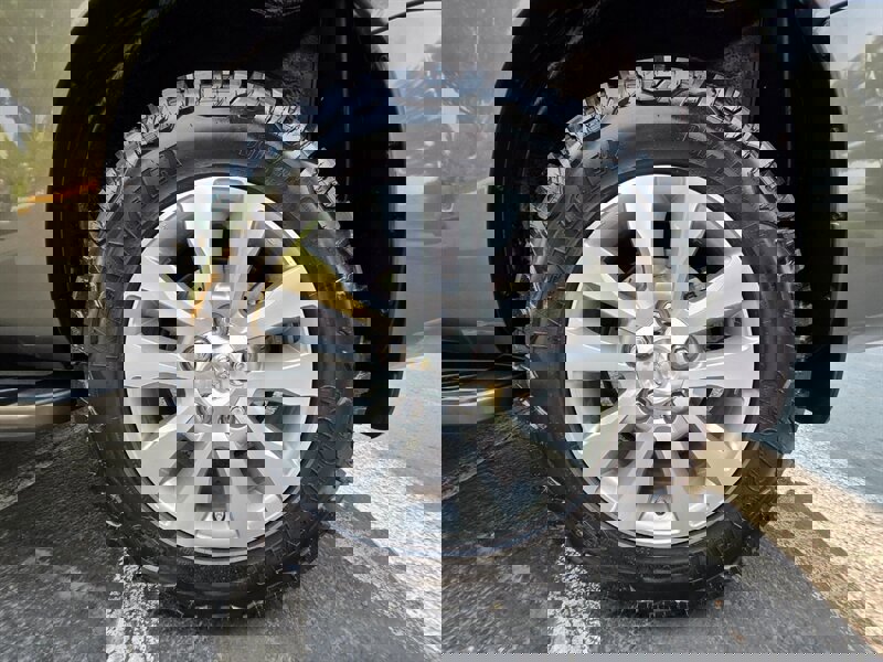 Used 2011 Toyota Sequoia Limited AWD/4WD image 66