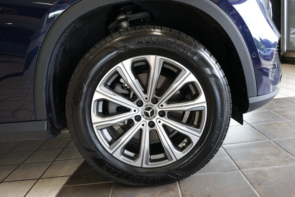 Used 2024 Mercedes-Benz GLC 300 4MATIC image 61