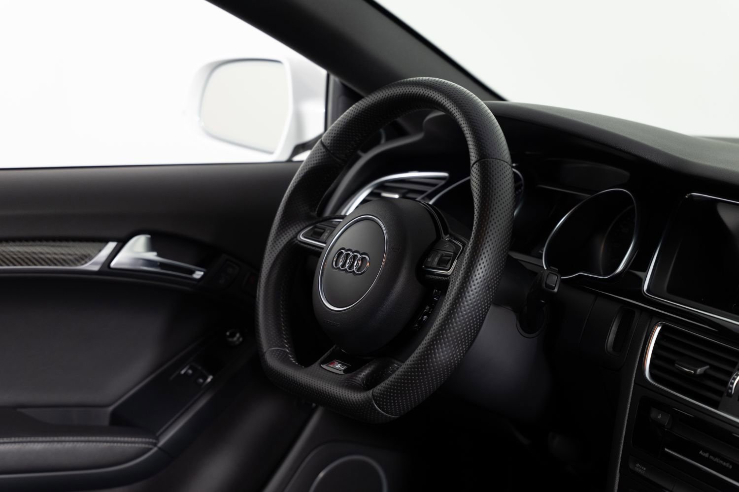 Used 2013 Audi RS 5 Coupe image 22