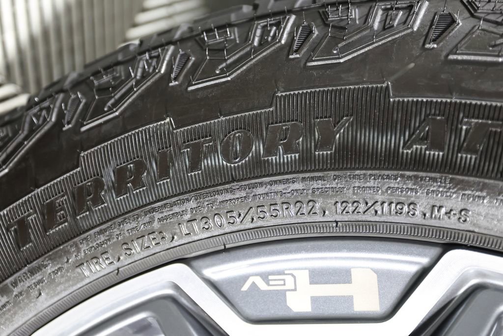 Used 2025 GMC Hummer EV 3X image 54