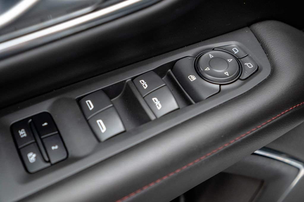 Certified 2023 Chevrolet Suburban RST AWD/4WD image 19