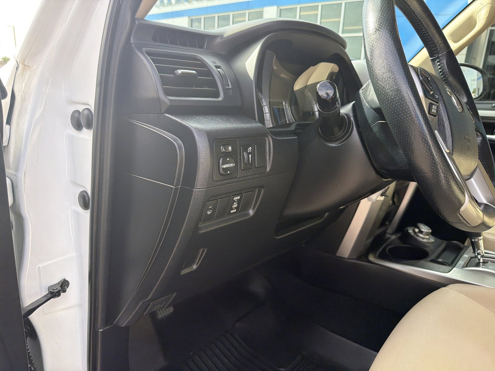Used 2018 Toyota 4Runner SR5 Premium AWD/4WD image 14