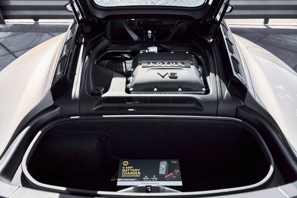 Used 2026 Lotus Emira RWD image 17