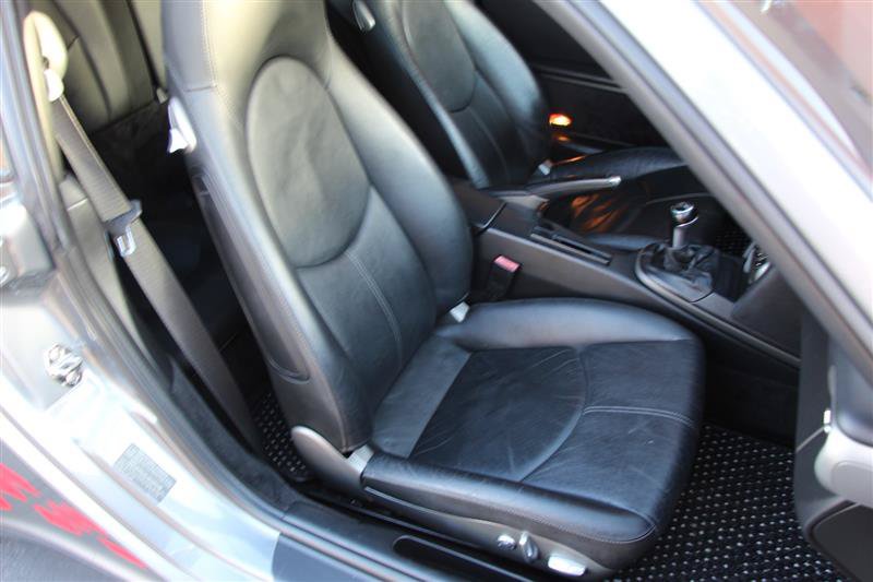 Used 2005 Porsche 911 Carrera RWD image 17