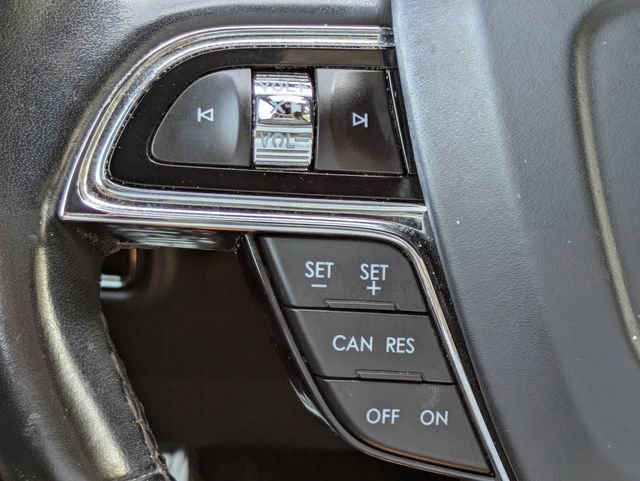 Certified 2023 Lincoln Nautilus Reserve AWD/4WD image 26